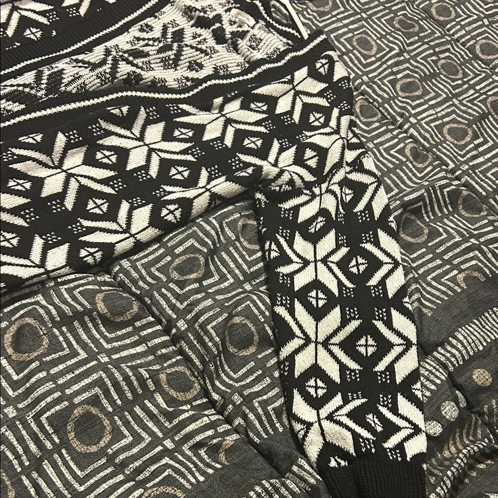 Maurices Black and White Patterned Cardigan - Picture 3 of 4